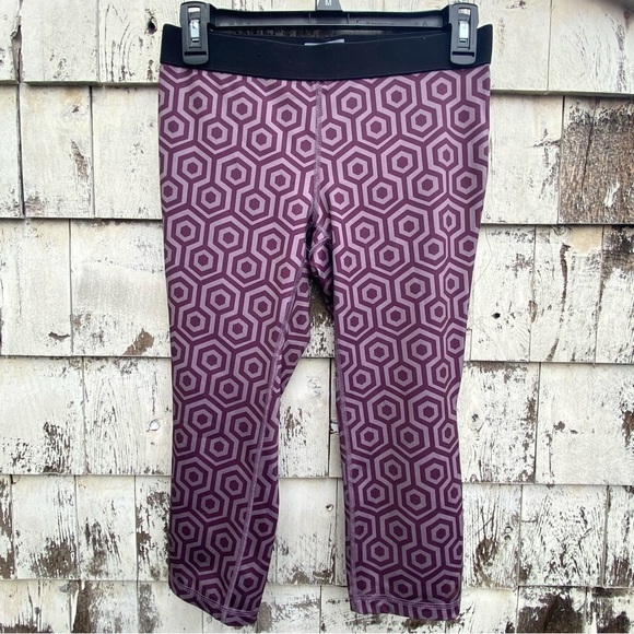 Set of Two Athletic Leggings - Picture 4 of 5